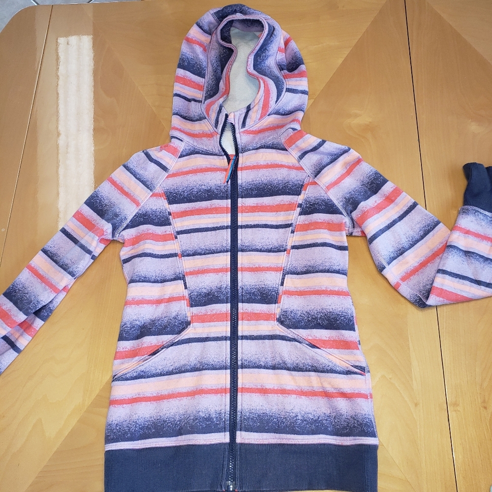 Ivivva hooded sweatshirt